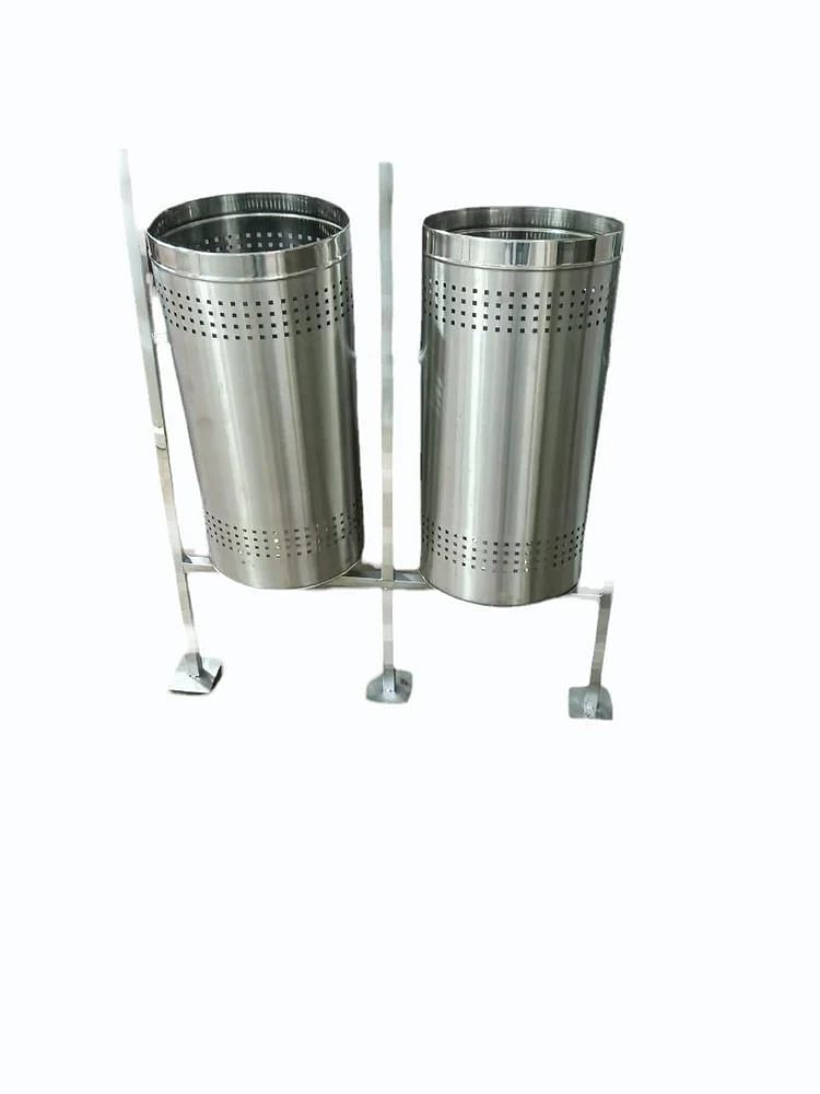 Open Top Stainless Steel Dustbin, For Kitchen, Capacity: 15 L