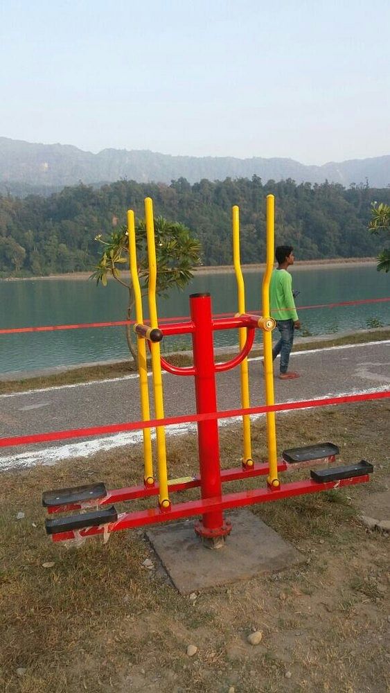 Outdoor Cross Trainer