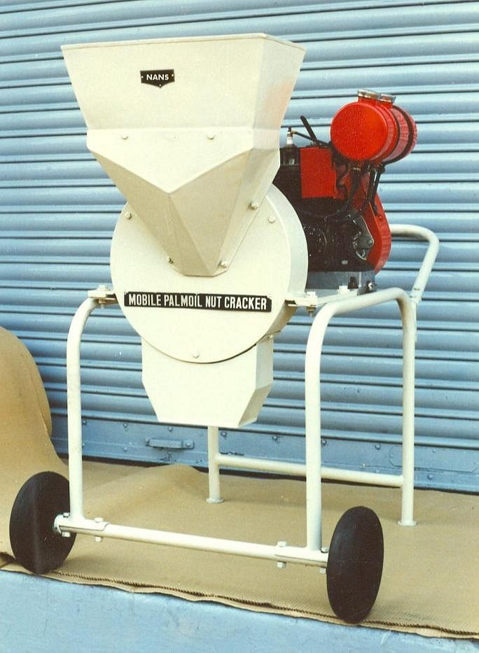 Palm Nut Sheller