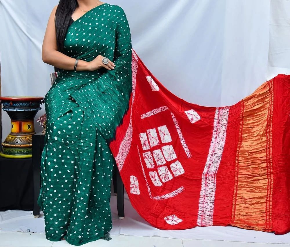 Party Wear Dark Green Red Printed Cotton Silk Saree, 6.3 m (with blouse piece)