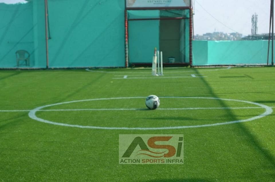 PE Curly Soccer Grass