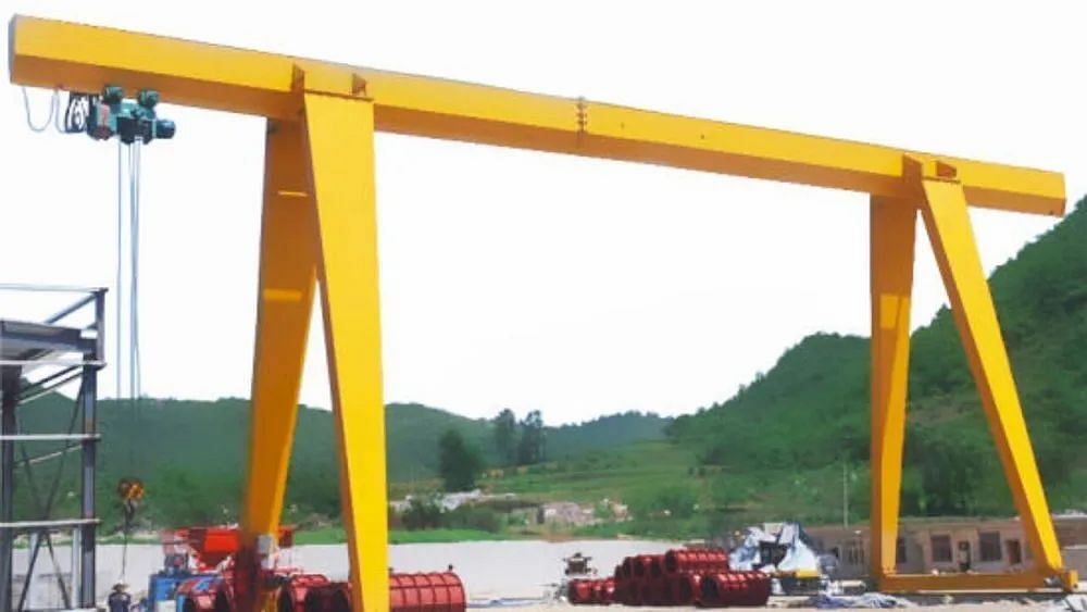 PEW Double Girder Portable Gantry Crane, Maximum Lifting Capacity: 5-10 ton