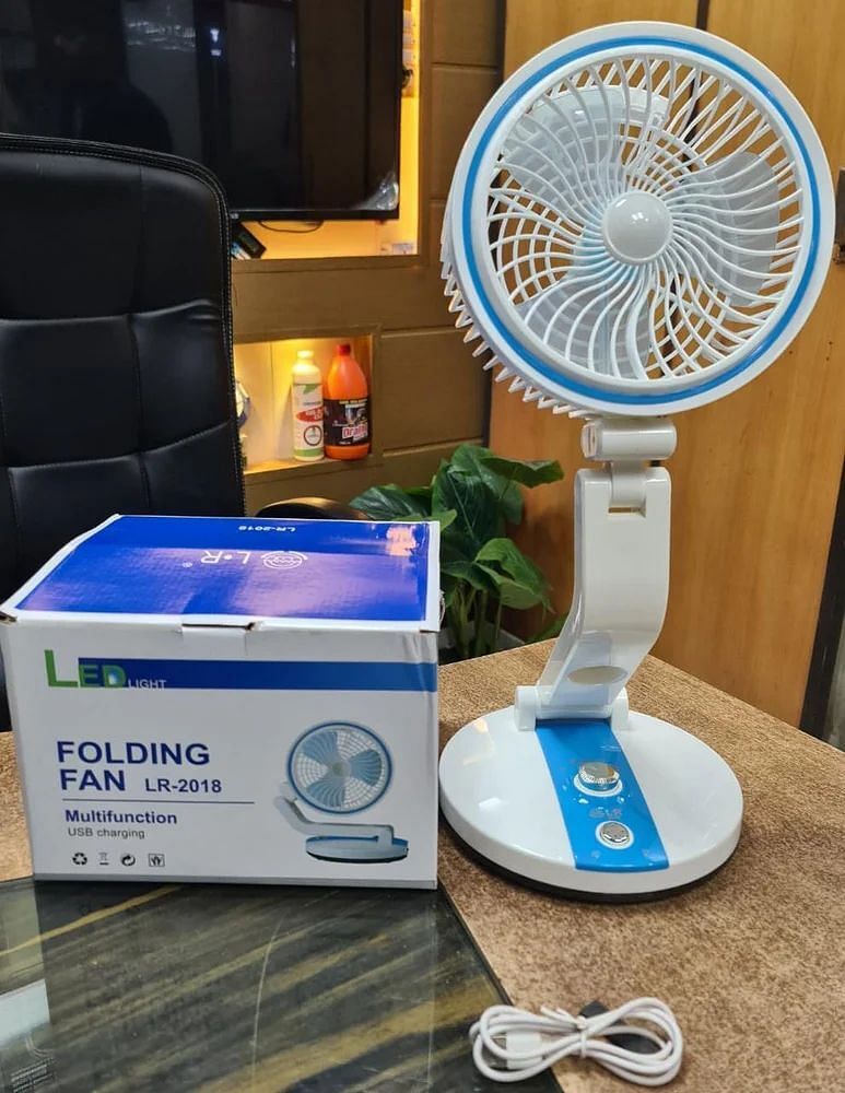 Plastic Folding Fan LR-2018