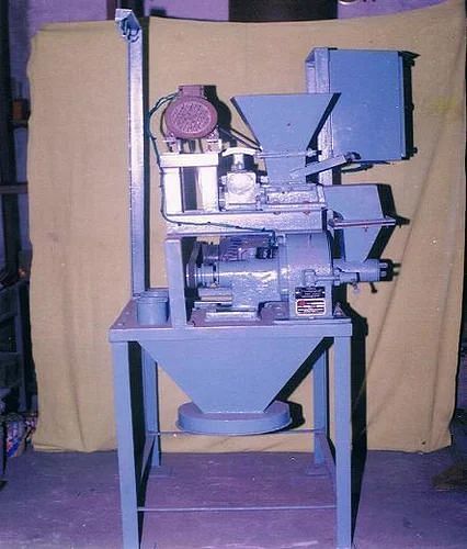 Plastic Grinding Machine