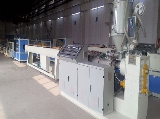 Plastic PE/PE/PVC Pipe Extrusion Making Extruder Machine