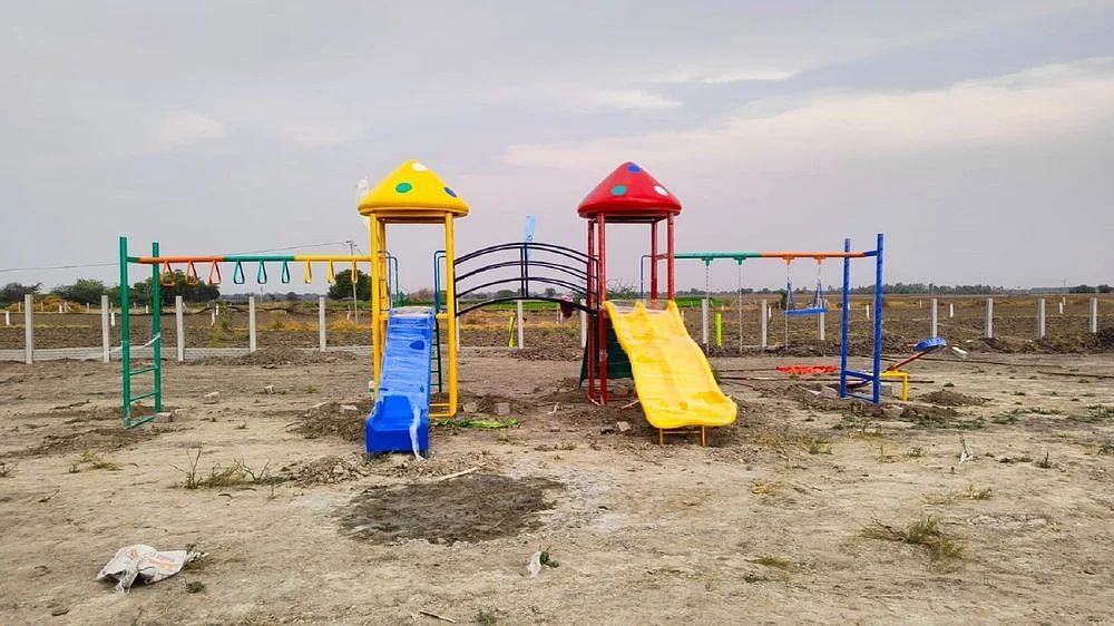 Playground Swing Set