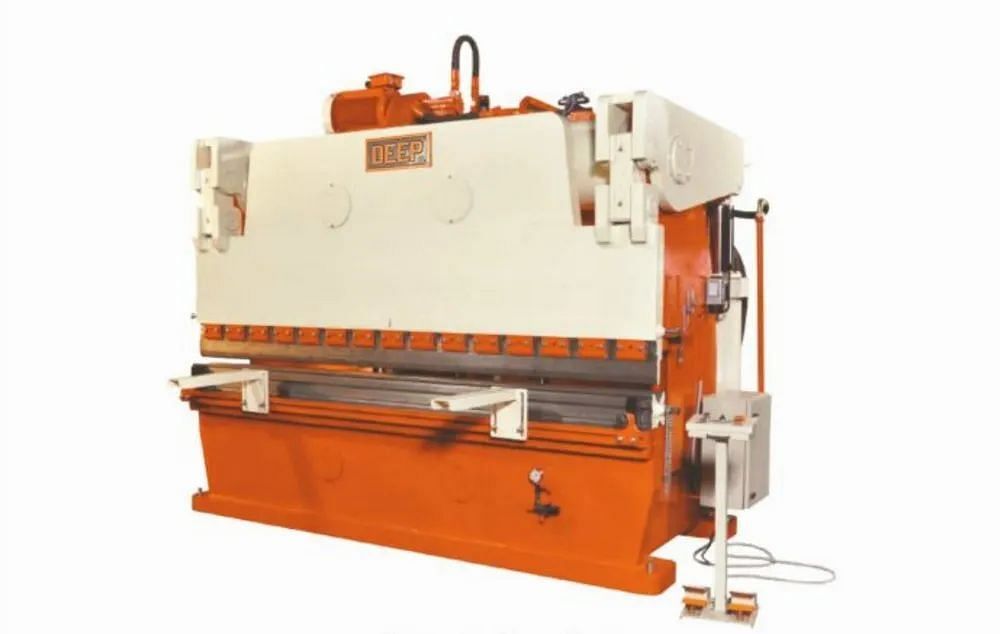 PLC & CNC Hydraulic Press Brakes, Cutting Load: 50-500 ton