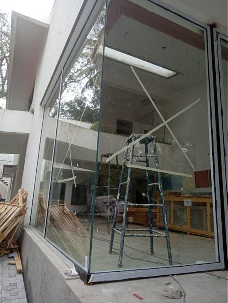 Polished Aluminium Glass Window, For Residential, Modern