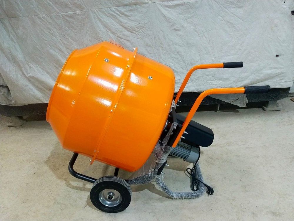 Portable Mixer 230l