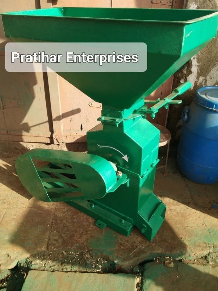 Poultry Feed Making Machine