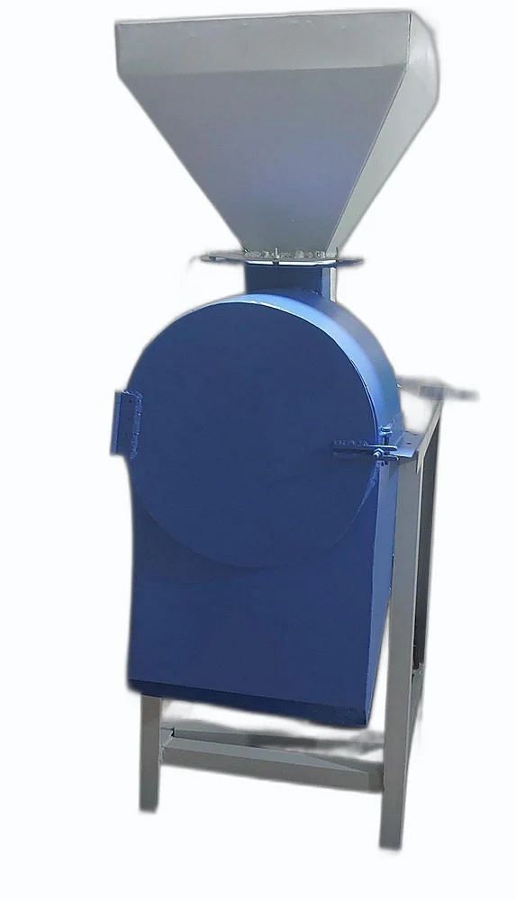 Poultry Feed Making Machine, 300 kg per hr