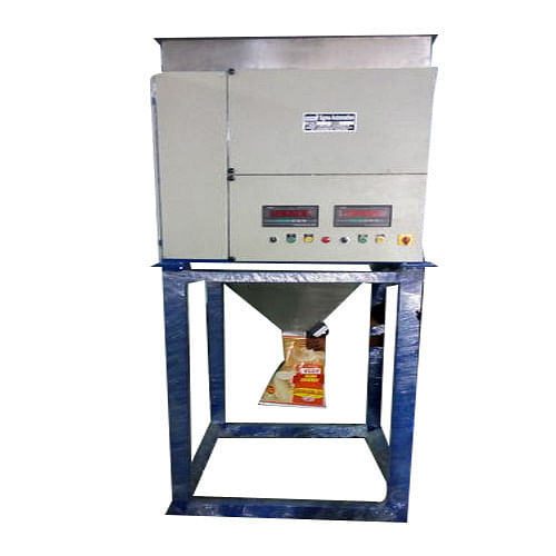 Pulse and Grain Packing Machine, Model: Bwfs05, Machine Capacity: 250 Bph