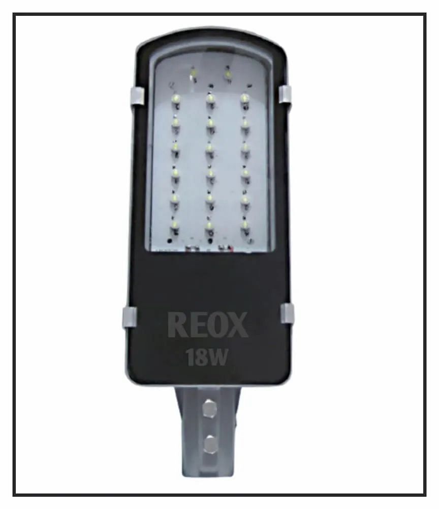 Pure White Reox 18W LED Street Light, IP55, 220V