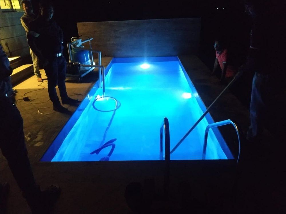 Readymade Swimming Pool, Dimension: 10x10 To 15x30, 2 To 5 Ft