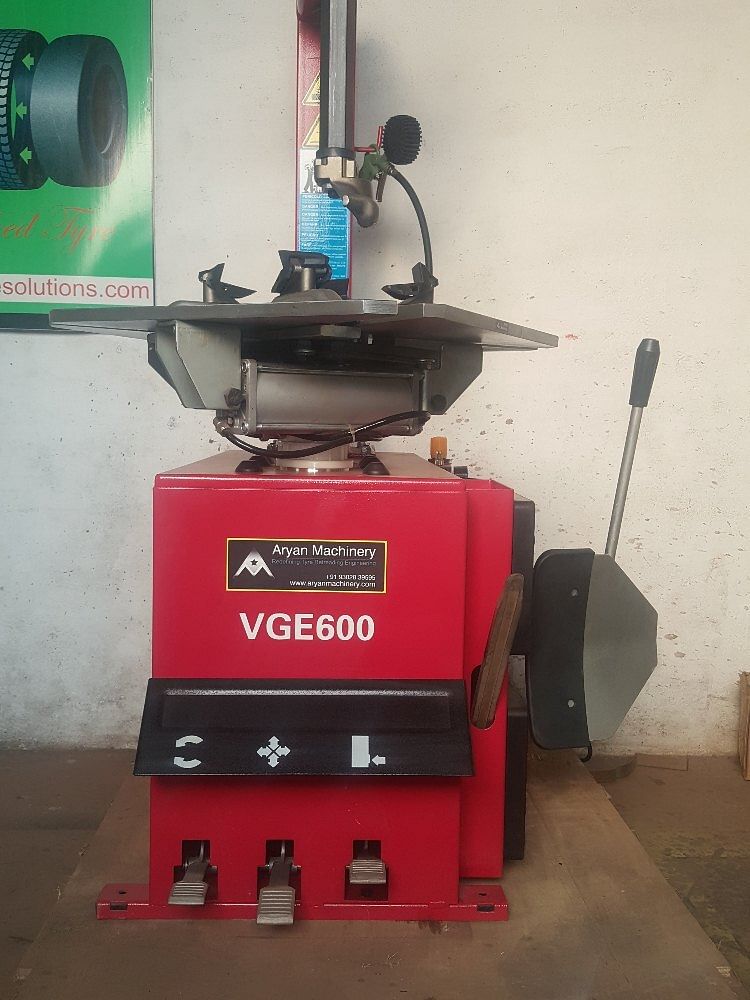 Red And Blue Semi-Automatic Tyre Changing Machine, Single Phase