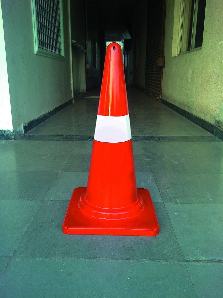 Red Frp Traffic Road Safety Cone, 2.70 Kg