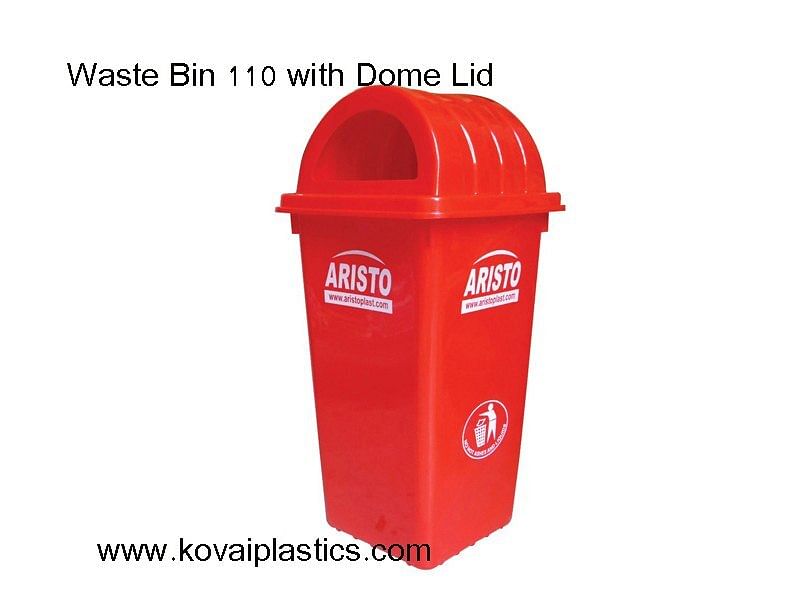 Red Standing Plastic Waste bin, For Garden, Capacity: 110