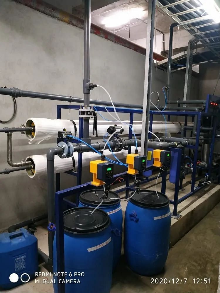 Ro Capacity: 500 (liter/hour) Industrial Reverse Osmosis Plant, Frp