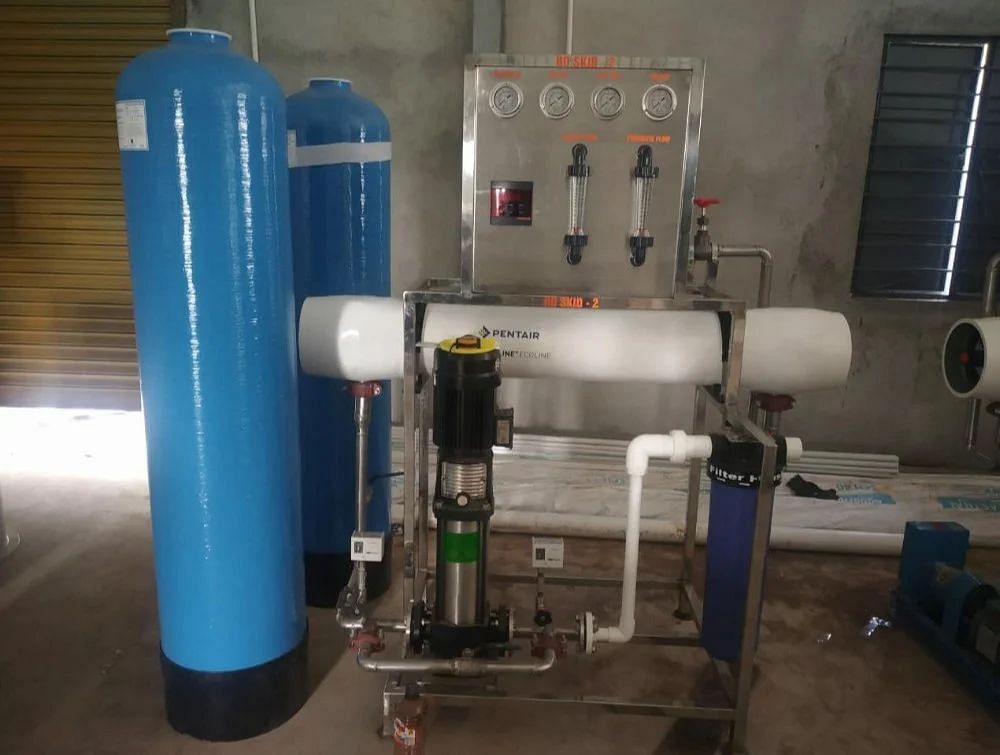 Ro Stainless Steel Commerical Reverse Osmosis Plant, RO Capacity: 250 Liter/Day, Automation Grade: Semi-automatic