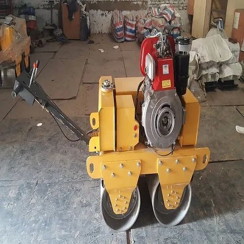 Roller Walk Behind, 45 HP @ 2000 rpm, Double Drum Roller