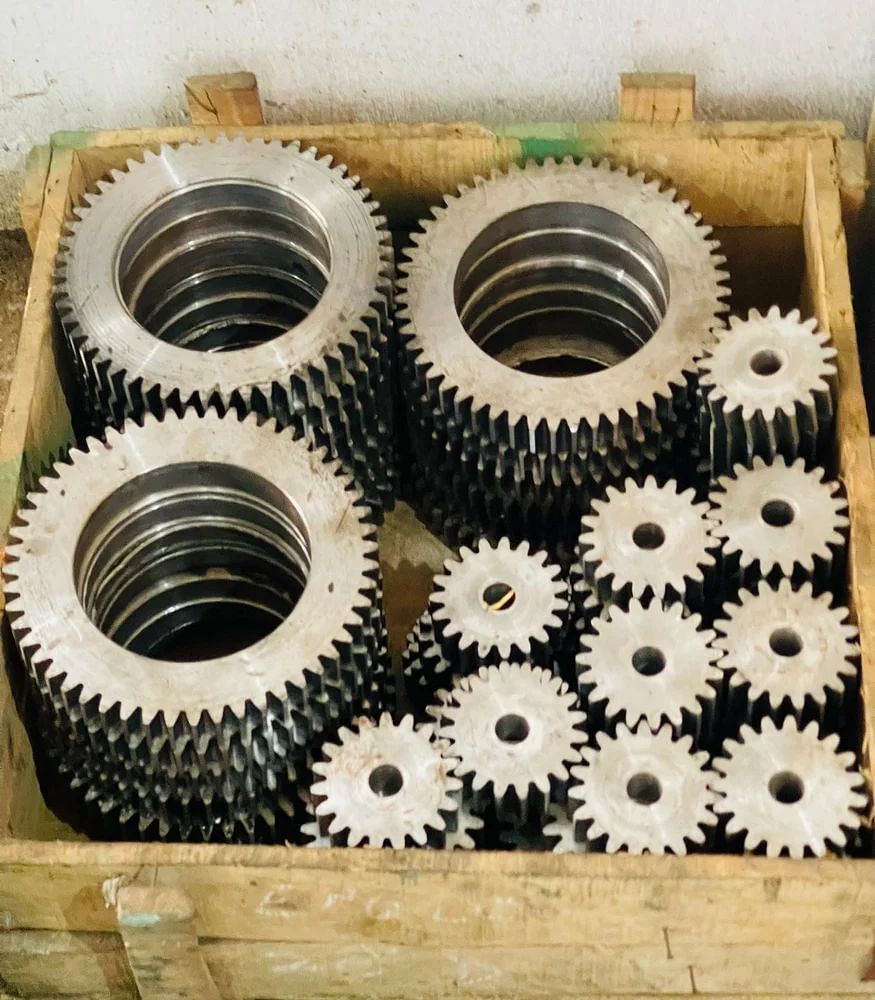 Round Mild Steel Pinion Gear, 60