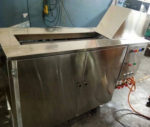 Round Semi automatic phulka Chapati Making Machine