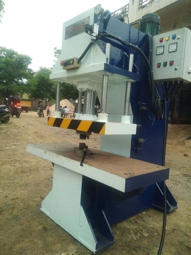 Royal Hydrotech Mild Steel Hydraulic Bending Machine, Max Force Or Load: 30-60 ton, 0-50 mm