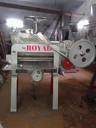 ROYAL Paper Cutting Machine