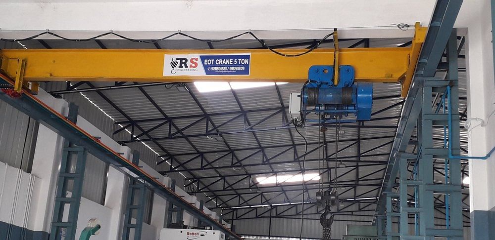 RS Engineering 5-10 ton Single Girder EOT Cranes, Travel Speed: 10-15 m/min