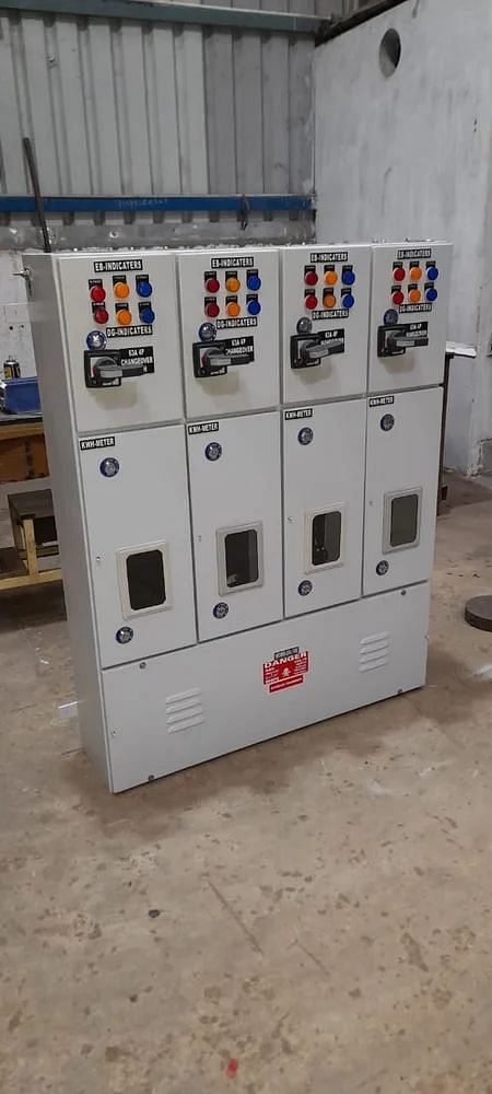 Schneider Lt Changeover Switch, Three Phase