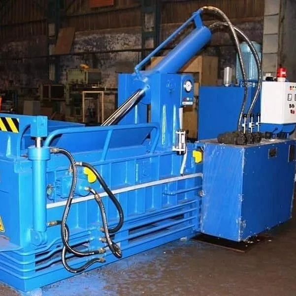 Scrap Baling Press Machine, Capacity: 1000 kg/hour