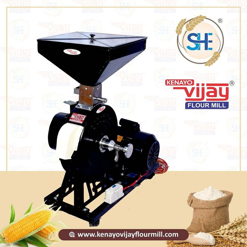 Semi-Automatic 3 HP 14 Inch Flour Mill, 15-20 Kg/hr