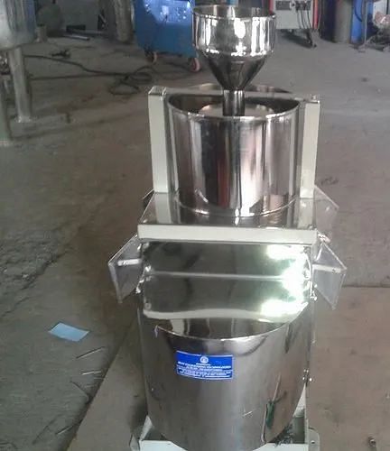 Semi-Automatic Amla Shredding Machine, 200 kg/Hr