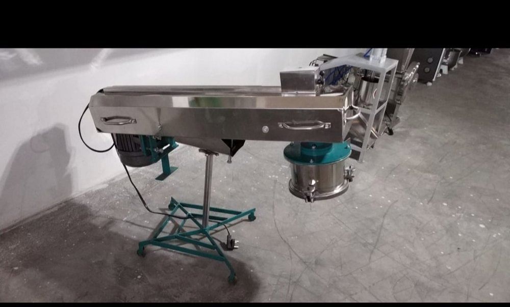 Semi-Automatic Farsan Namkeen Machine, For Commercial