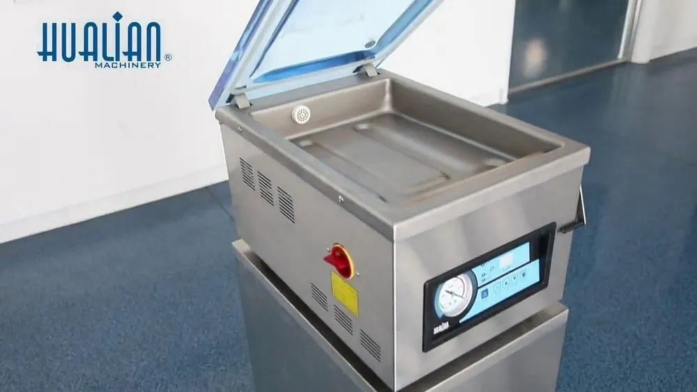 Semi-Automatic Single Table Top Vacuum Packaging Machine-260