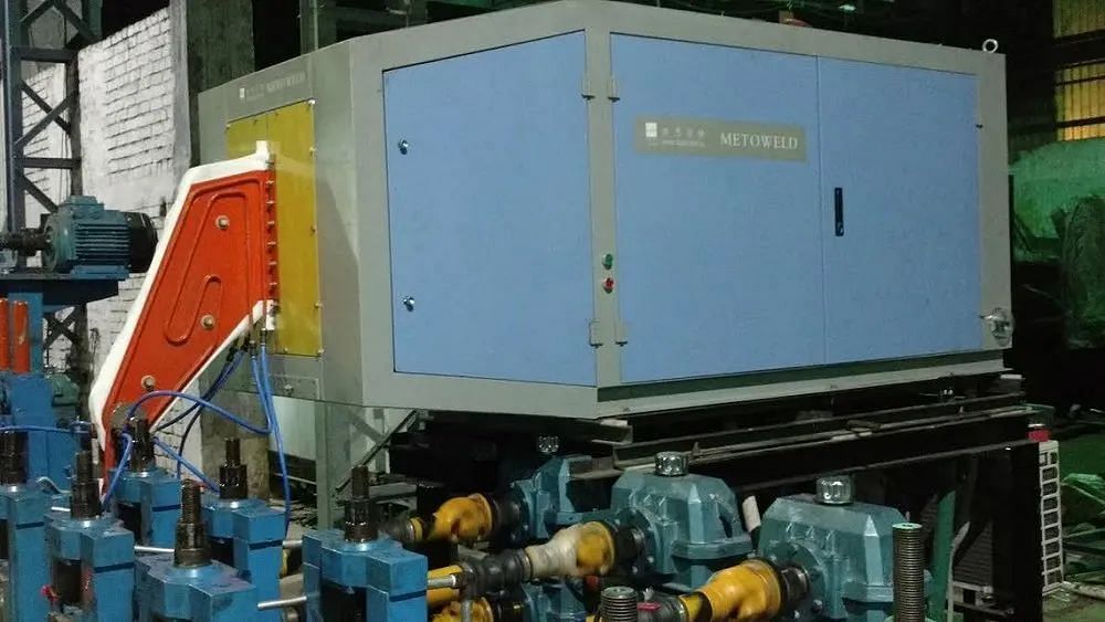 Semi Automatic Solid State High Frequency Welder, 400 KW - 600 KW