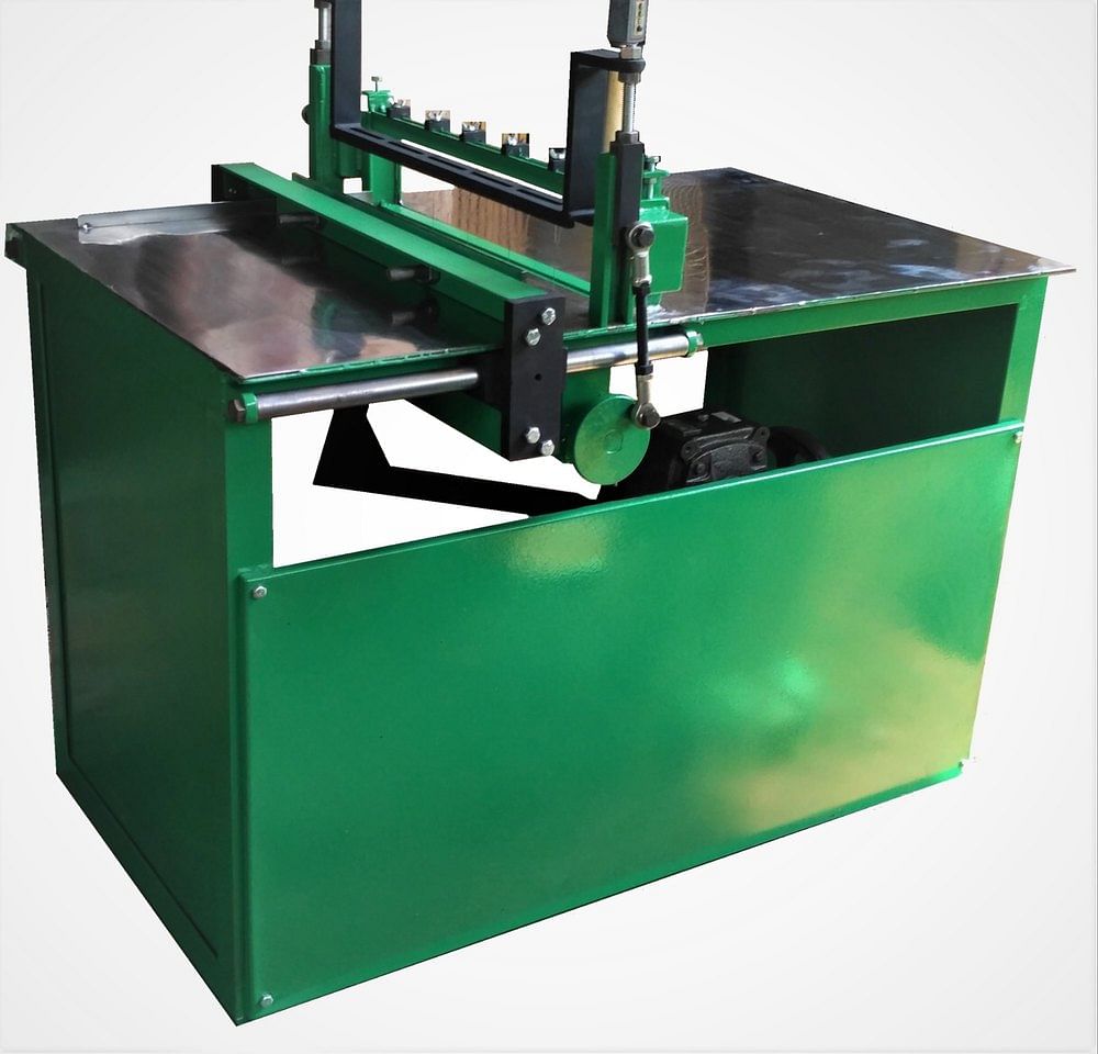 Semi-Automatic Three Detergent Cake Cutting and Embossing, 0.5 HP, Production Capacity: 15 - 20 Strole / Min