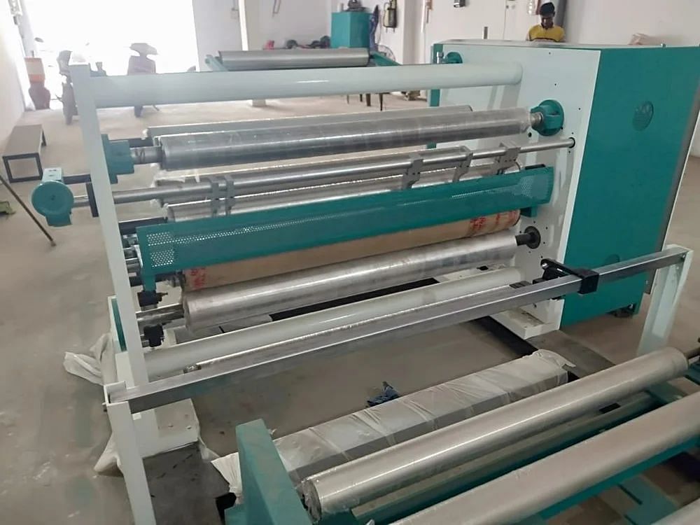 Shaft Type Slitter Machine, 7.5 HP, 200 m/min