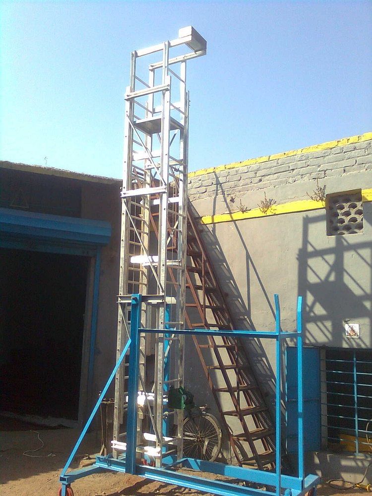 Shree Balaad Handling Works Square Telescopic Tower Ladder