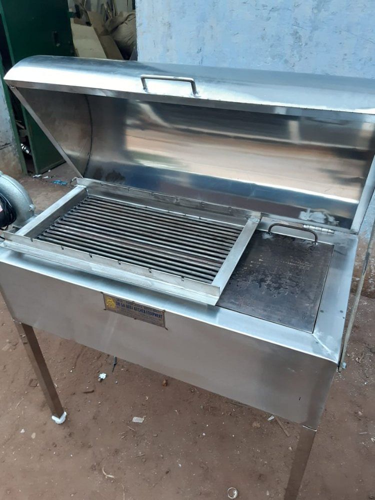 Silver Portable Barbeque Machine with Blower, Model Name/Number: Saibaba 0023