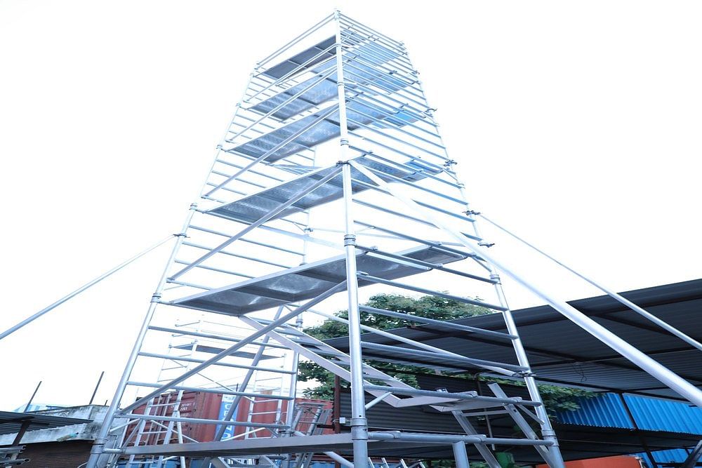 Silver Single Width Scaffold Without Stair, Size: Own