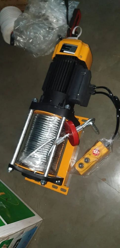 Single Phase Electric Wire Rope Hoist, For Industrial, Capacity: 0-1 ton