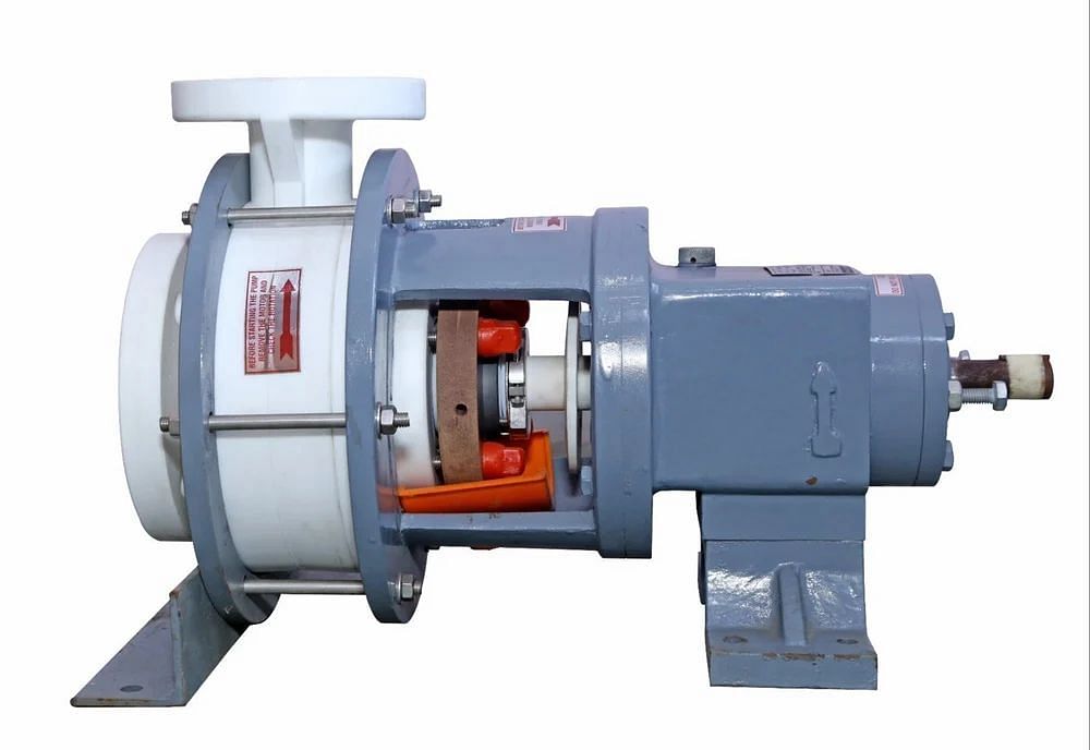 Single Stage Centrifugal Polypropylene Pump, For Oil and Gas Industry, 5 HP