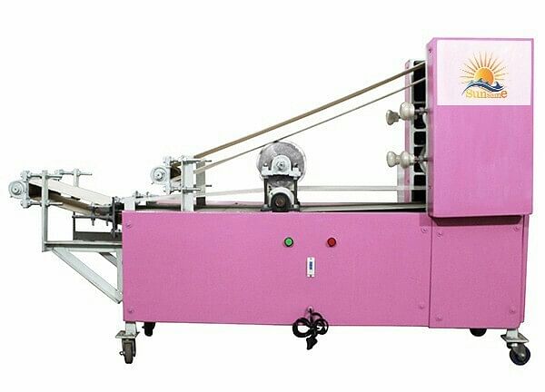 Slice Haapar Recyclers Conveyor Conveyor Samosa Making Machine, Capacity: 70 kg