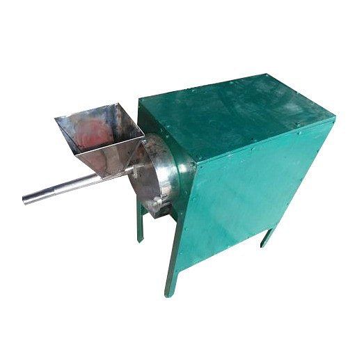 Small Pasta and noodles making Machine, Capacity: 30 kg Per Hr