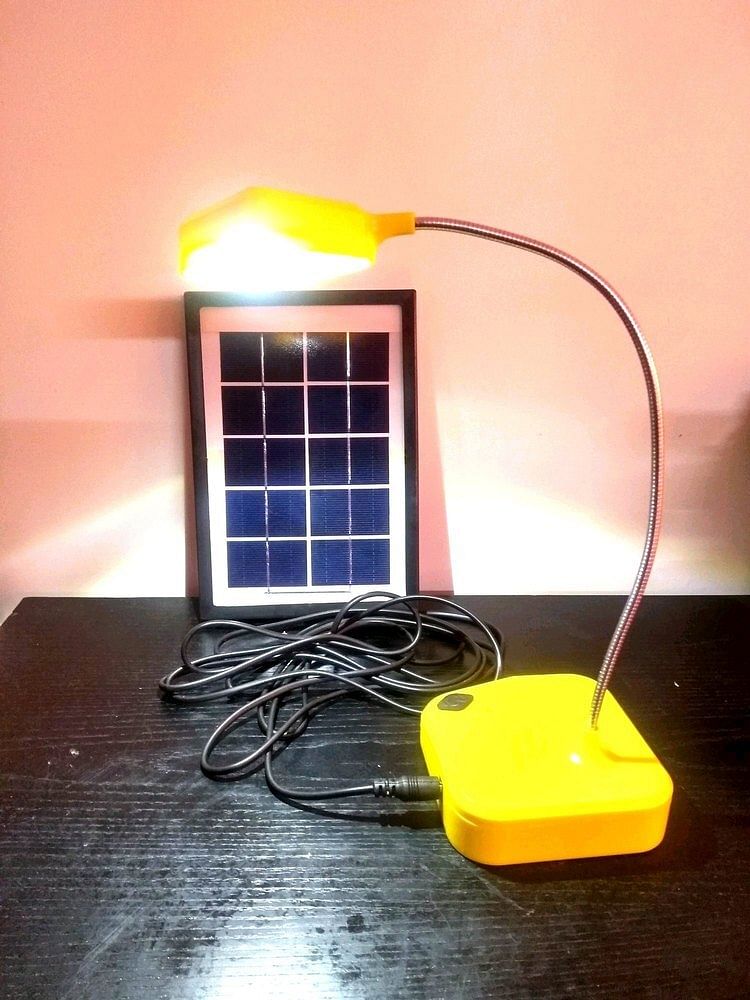 Solar study lamp