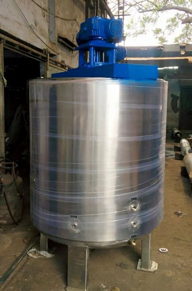 Ss 304 & Ss 316 Polished Industrial Storage Vessel, Capacity: 500 - 5000 Ltr, 500 To 5000 Ltr