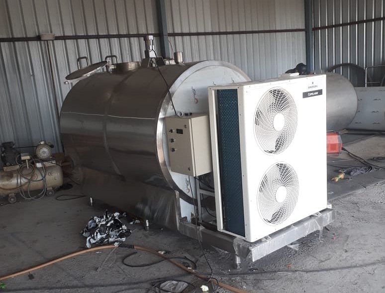 Ss 304 Food Grade Steel Bulk Milk Cooler, Capacity: 200 To 10000 Liter