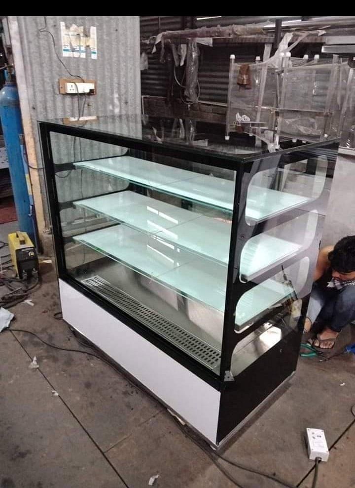 SS and Glass Sweet Display Counter