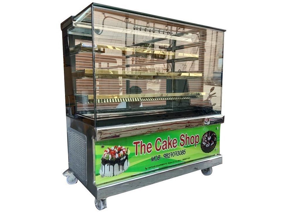 SS Cake Display Counter, For Shop